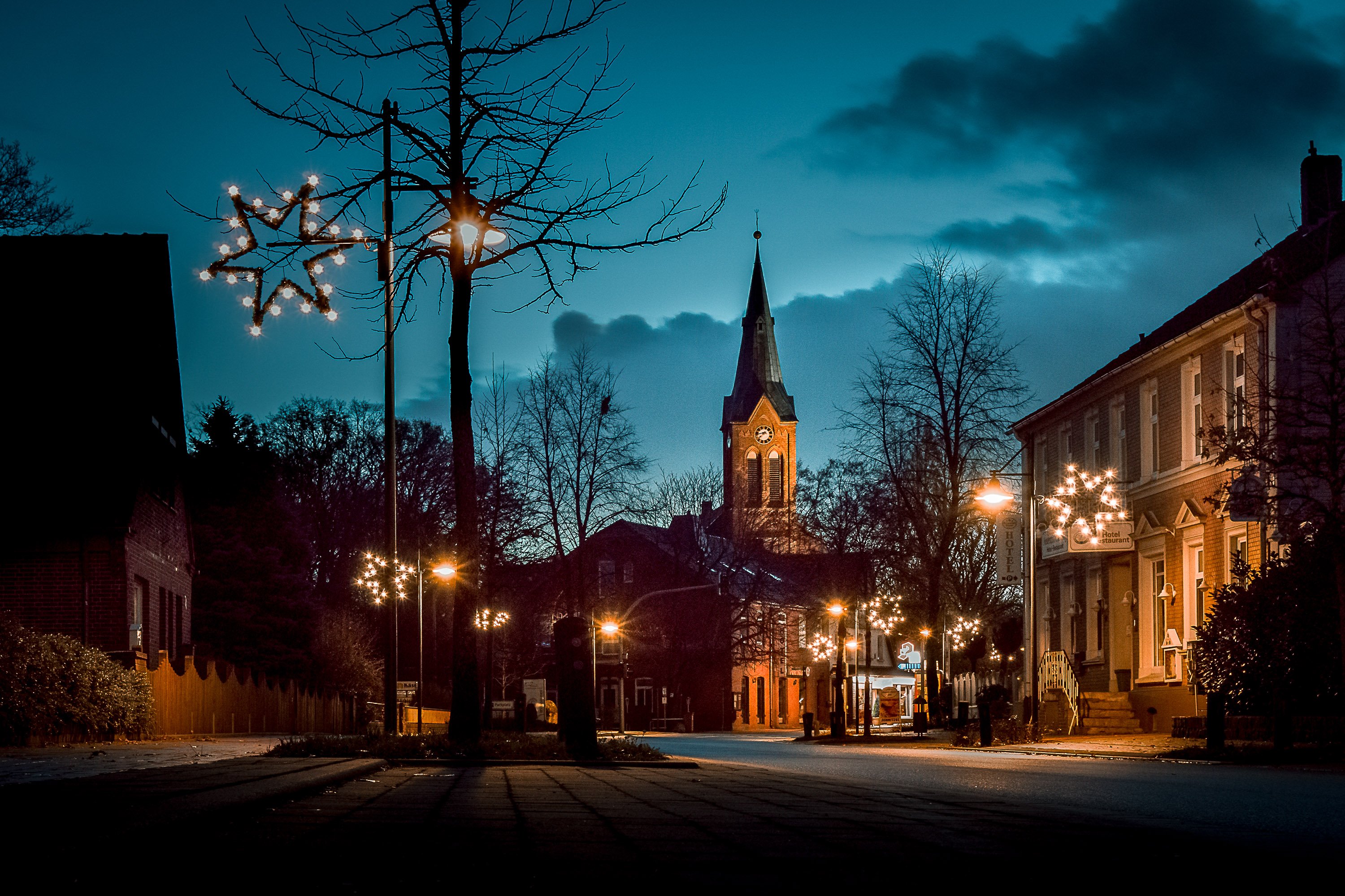 Weihnachtliche Hauptstraße Neuenkirchen weihnachtlich