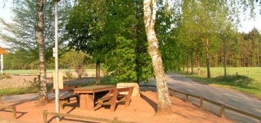 Roter Platz Behningen